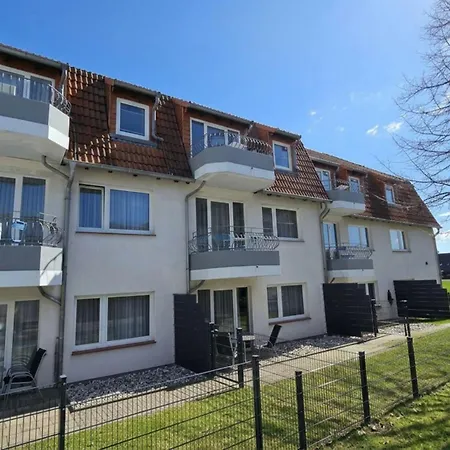 Apartmenthaus-usedom Famstopp Kajüte 9 Balkon Mit Blick Auf Den Garten - Strandnah * Ostseebad Kölpinsee